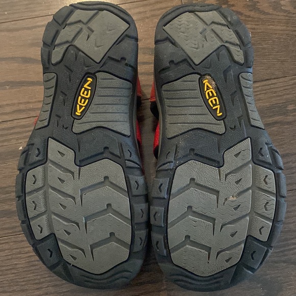 Keen Big Kids’ Newport H2 Sandals - Picture 7 of 7